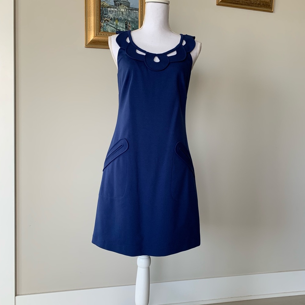 Unusual blue timeless 👗with mock stylish pockets